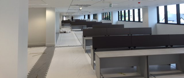 Office desks for hire or rental throughout Australia.