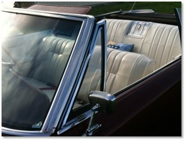 1966 年庞蒂亚克 Parisienne 敞篷车 v8 - “V”型窗口